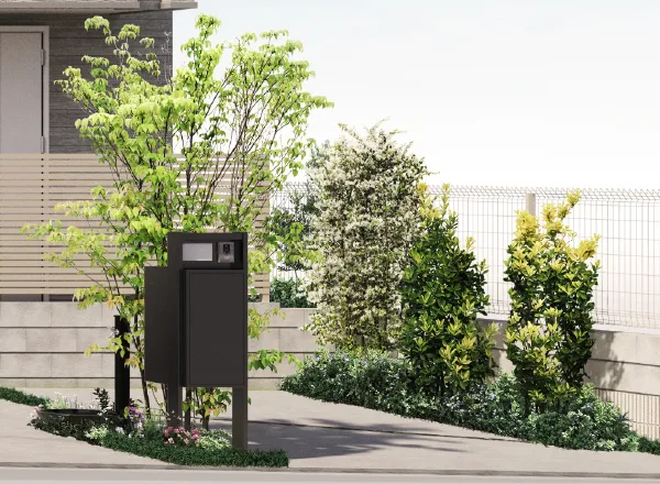 街区にリズム感を創り出す潤い豊かなシンボルツリーと機能門柱