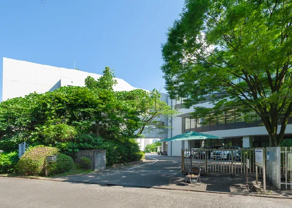 桐蔭学園小学校