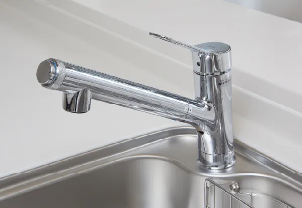 浄水器内蔵ハンドシャワー水栓