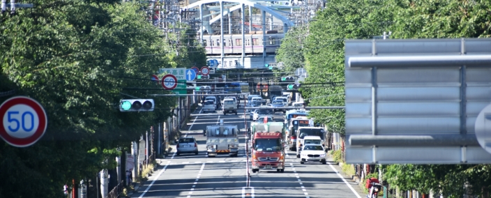 周辺道路や交通の便について確認する イメージ