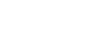 お子さまの水遊びなど、アウトドアの寛ぎを愉しめる広々とした芝貼りの庭。