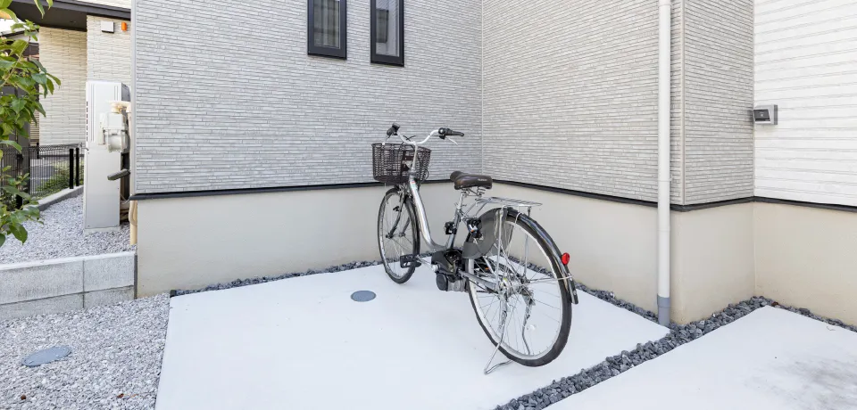 自転車4台分の駐輪スペース