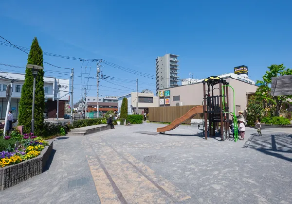 むさこぷらっと公園（徒歩7〜8分・約530m〜約571m）