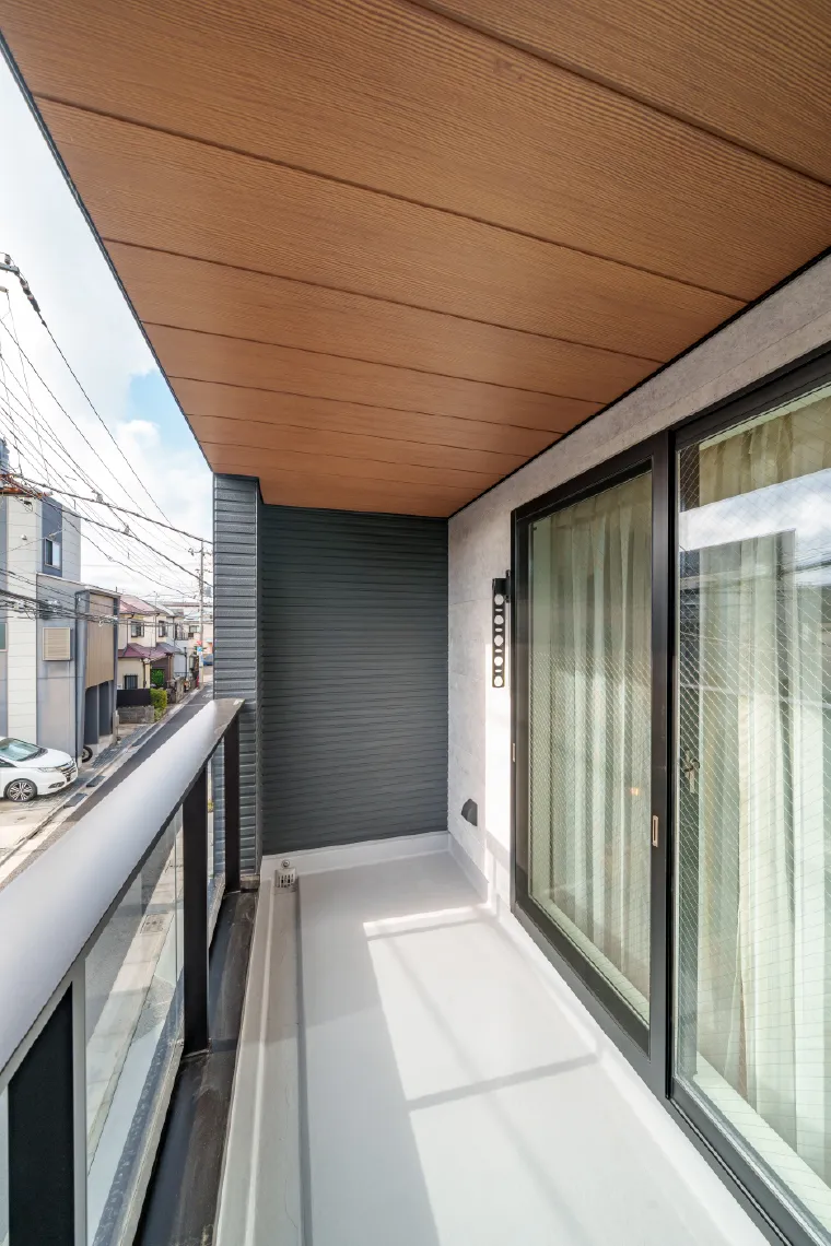 2階バルコニー