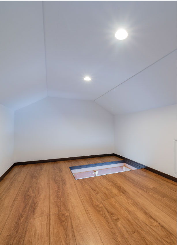 小屋裏収納