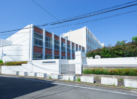 英明フロンティア中学校・高等学校